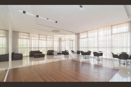 Apartamento à venda com 124m², 3 quartos e 2 vagas Apartamento à venda com 124m², 3 quartos e 2 vagasÁrea comum