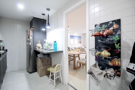 Apartamento à venda com 124m², 3 quartos e 2 vagas Apartamento à venda com 124m², 3 quartos e 2 vagasCozinha