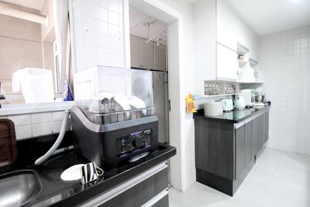 Apartamento à venda com 124m², 3 quartos e 2 vagas Apartamento à venda com 124m², 3 quartos e 2 vagasCozinha