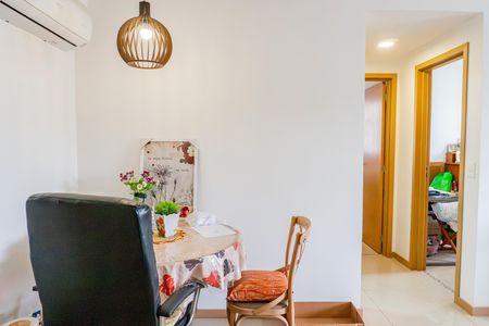 Apartamento à venda com 56m², 2 quartos e 1 vaga