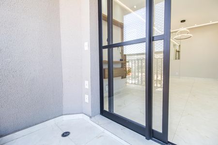 Apartamento para alugar com 51m², 2 quartos e 1 vaga Apartamento para alugar com 51m², 2 quartos e 1 vagaVaranda