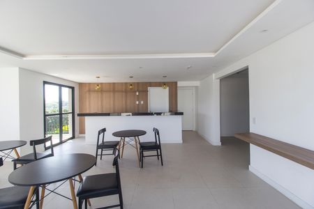 Apartamento para alugar com 51m², 2 quartos e 1 vaga Apartamento para alugar com 51m², 2 quartos e 1 vagaÁrea comum - Salão de festas