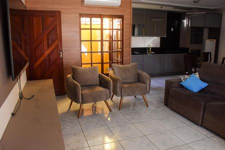 Casa para alugar com 3 quartos, 127m² em Vale do Sol, Cachoeirinha