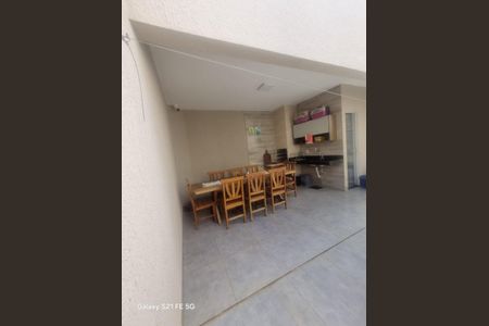Área externa de casa à venda com 3 quartos, 210m² em Jardim Atlantico, Goiânia