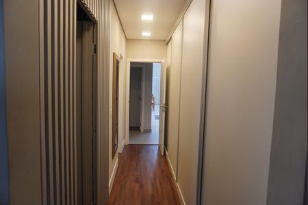 Casa de condomínio à venda com 480m², 3 quartos e 4 vagasSuite 3