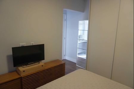 Casa de condomínio à venda com 480m², 3 quartos e 4 vagas Casa de condomínio à venda com 480m², 3 quartos e 4 vagasSuite 1