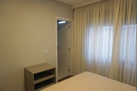 Casa de condomínio à venda com 480m², 3 quartos e 4 vagas Casa de condomínio à venda com 480m², 3 quartos e 4 vagasSuite 2