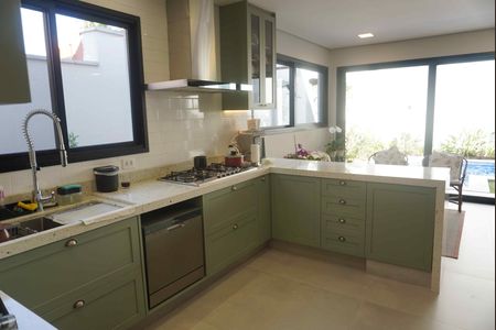 Cozinha de casa de condomínio à venda com 3 quartos, 480m² em Morada dos Pinheiros (aldeia da Serra), Barueri