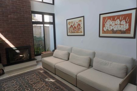 Casa de condomínio à venda com 480m², 3 quartos e 4 vagas