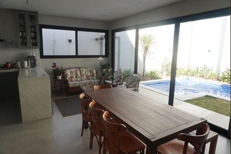 Casa de condomínio à venda com 480m², 3 quartos e 4 vagasÁrea gourmet