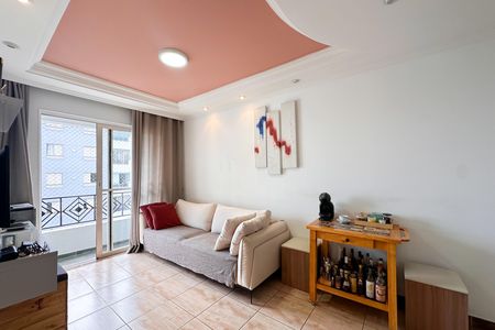 Apartamento à venda com 67m², 3 quartos e 1 vaga Apartamento à venda com 67m², 3 quartos e 1 vagaSala