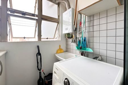 Apartamento à venda com 67m², 3 quartos e 1 vaga Apartamento à venda com 67m², 3 quartos e 1 vagaÁrea de Serviço