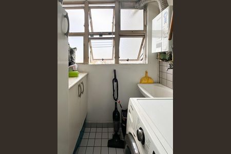 Apartamento à venda com 67m², 3 quartos e 1 vaga Apartamento à venda com 67m², 3 quartos e 1 vagaÁrea de Serviço