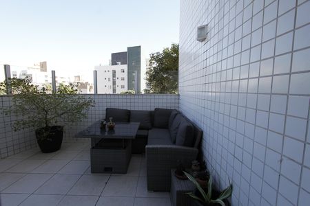 Apartamento à venda com 243m², 4 quartos e 3 vagasVaranda da Sala