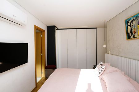 Apartamento à venda com 243m², 4 quartos e 3 vagasQuarto 1 - Suíte
