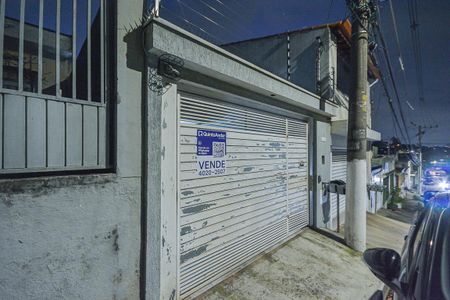 Fachada de casa para alugar com 3 quartos, 140m² em Jardim Primavera, São Paulo