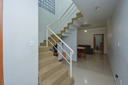 Sala de casa para alugar com 3 quartos, 140m² em Jardim Primavera, São Paulo