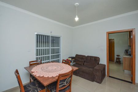 Casa para alugar com 147m², 3 quartos e 2 vagas Casa para alugar com 147m², 3 quartos e 2 vagasSala de Jantar