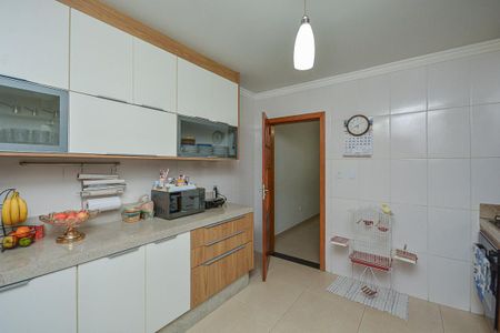 Casa para alugar com 147m², 3 quartos e 2 vagas Casa para alugar com 147m², 3 quartos e 2 vagasCozinha