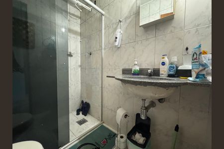 Casa de condomínio à venda com 312m², 4 quartos e 4 vagas Casa de condomínio à venda com 312m², 4 quartos e 4 vagasBanheiro Social - Superior