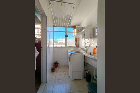 Apartamento à venda com 67m², 2 quartos e 1 vaga Apartamento à venda com 67m², 2 quartos e 1 vagaÁrea de Serviço