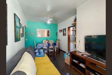 Apartamento à venda com 67m², 2 quartos e 1 vaga Apartamento à venda com 67m², 2 quartos e 1 vagaSala