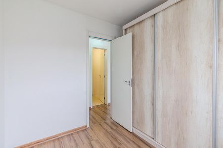 Quarto  de apartamento para alugar com 2 quartos, 56m² em Partenon, Porto Alegre