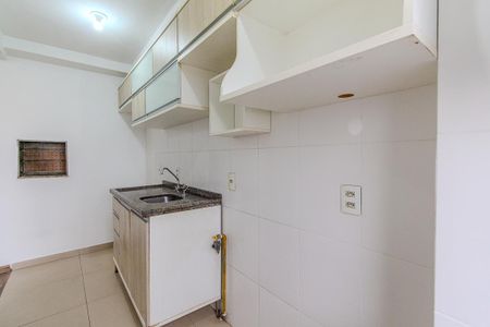 Cozinha de apartamento para alugar com 2 quartos, 56m² em Partenon, Porto Alegre