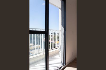Varanda de kitnet/studio para alugar com 1 quarto, 26m² em Santo Amaro, São Paulo