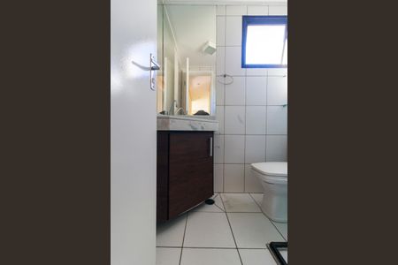Apartamento à venda com 66m², 3 quartos e 1 vaga Apartamento à venda com 66m², 3 quartos e 1 vagaBanheiro