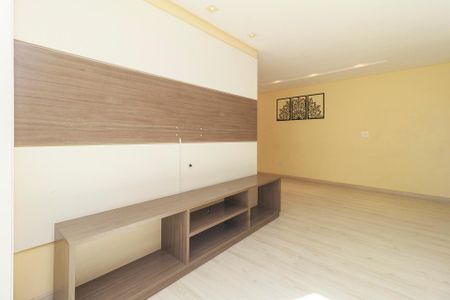 Apartamento à venda com 66m², 3 quartos e 1 vaga Apartamento à venda com 66m², 3 quartos e 1 vagaSala