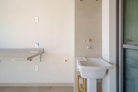 Apartamento à venda com 80m², 2 quartos e 1 vaga Apartamento à venda com 80m², 2 quartos e 1 vagaÁrea de Serviço