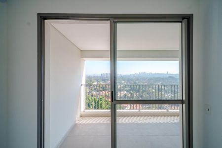 Apartamento à venda com 80m², 2 quartos e 1 vaga Apartamento à venda com 80m², 2 quartos e 1 vagaVaranda