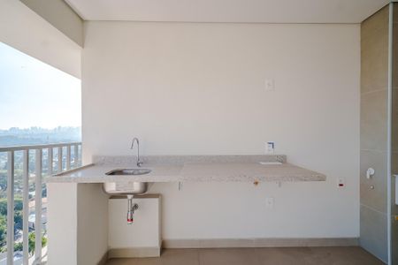 Apartamento à venda com 80m², 2 quartos e 1 vaga Apartamento à venda com 80m², 2 quartos e 1 vagaVaranda