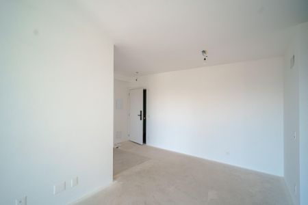 Apartamento à venda com 80m², 2 quartos e 1 vaga Apartamento à venda com 80m², 2 quartos e 1 vagaSala