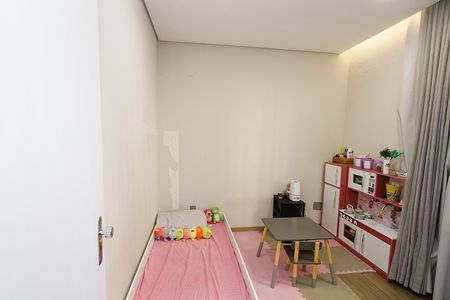 Apartamento à venda com 97m², 3 quartos e 1 vagaQuarto 2
