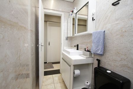 Apartamento à venda com 97m², 3 quartos e 1 vagaBanheiro Social
