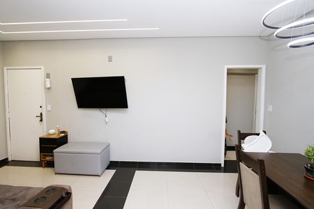 Apartamento à venda com 97m², 3 quartos e 1 vagaSala