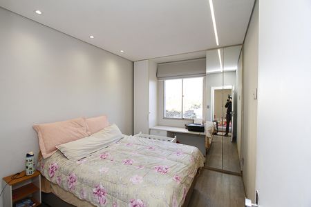 Apartamento à venda com 97m², 3 quartos e 1 vagaQuarto 1