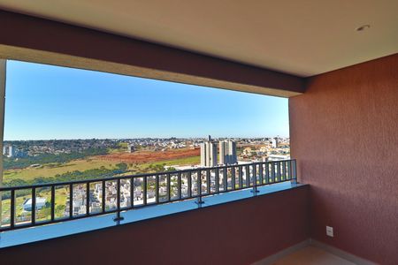 Apartamento para alugar com 44m², 1 quarto e 1 vagaVaranda