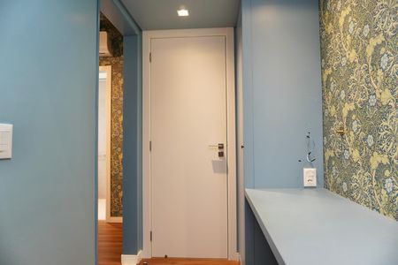 Apartamento para alugar com 141m², 2 quartos e 4 vagas Apartamento para alugar com 141m², 2 quartos e 4 vagasSuíte 2
