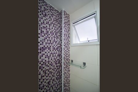 Banheiro de apartamento para alugar com 2 quartos, 59m² em Parque Bela Vista, Votorantim