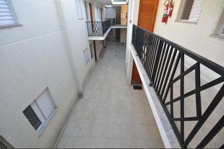 Área comum de casa de condomínio para alugar com 2 quartos, 42m² em Vila Nova Carolina, São Paulo
