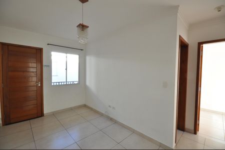 Casa de Condomínio para alugar com 2 quartos, 42m² em Vila Nova Carolina, São Paulo