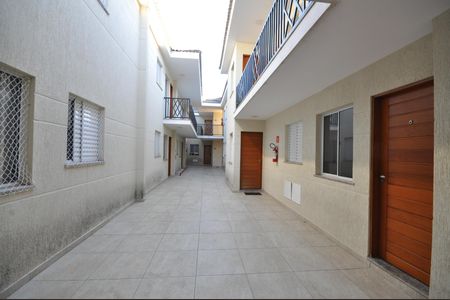 Área comum de casa de condomínio para alugar com 2 quartos, 42m² em Vila Nova Carolina, São Paulo