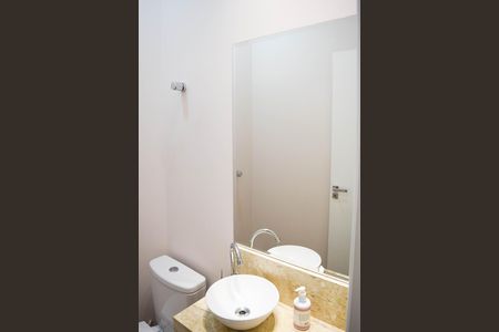 Apartamento à venda com 124m², 3 quartos e sem vaga Apartamento à venda com 124m², 3 quartos e sem vagaBanheiro