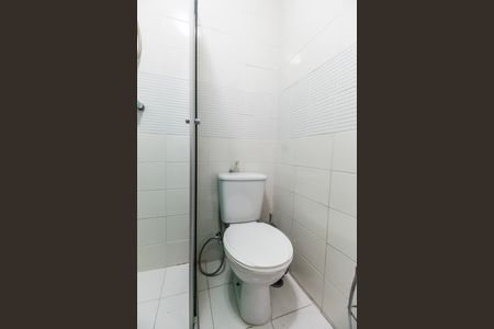 Banheiro 2 de apartamento à venda com 3 quartos, 74m² em Tamboré, Barueri