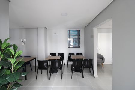 Apartamento para alugar com 26m², 1 quarto e sem vagaÁrea comum