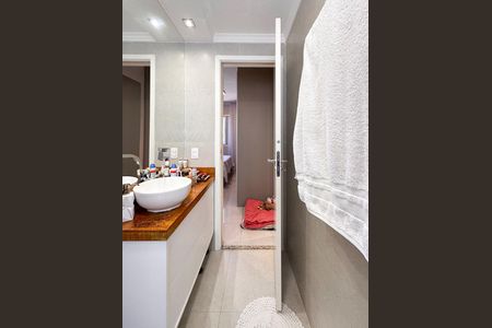 Banheiro da Suíte de apartamento à venda com 2 quartos, 60m² em Independência, São Bernardo do Campo
