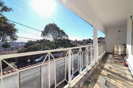 Casa à venda com 3 quartos, 223m² em Jardim Boa Esperança, Campinas